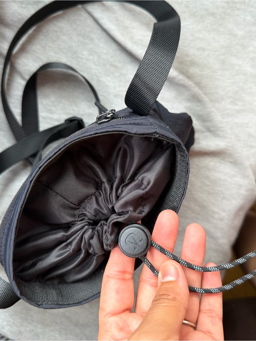 lululemon athletica Black Crossbody Sling Bag - Picture 5 of 5